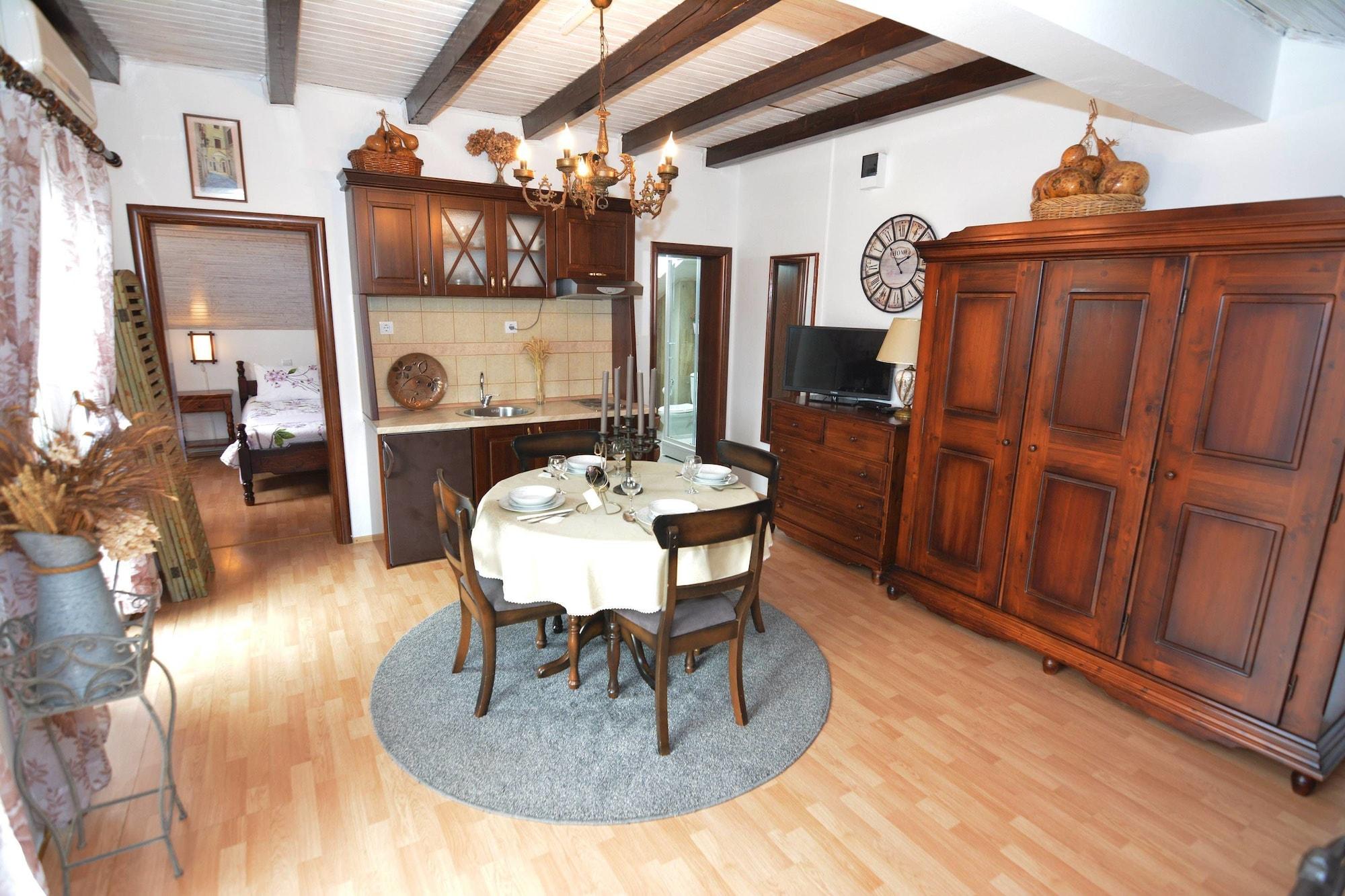 City House Apartments Tivat Dış mekan fotoğraf