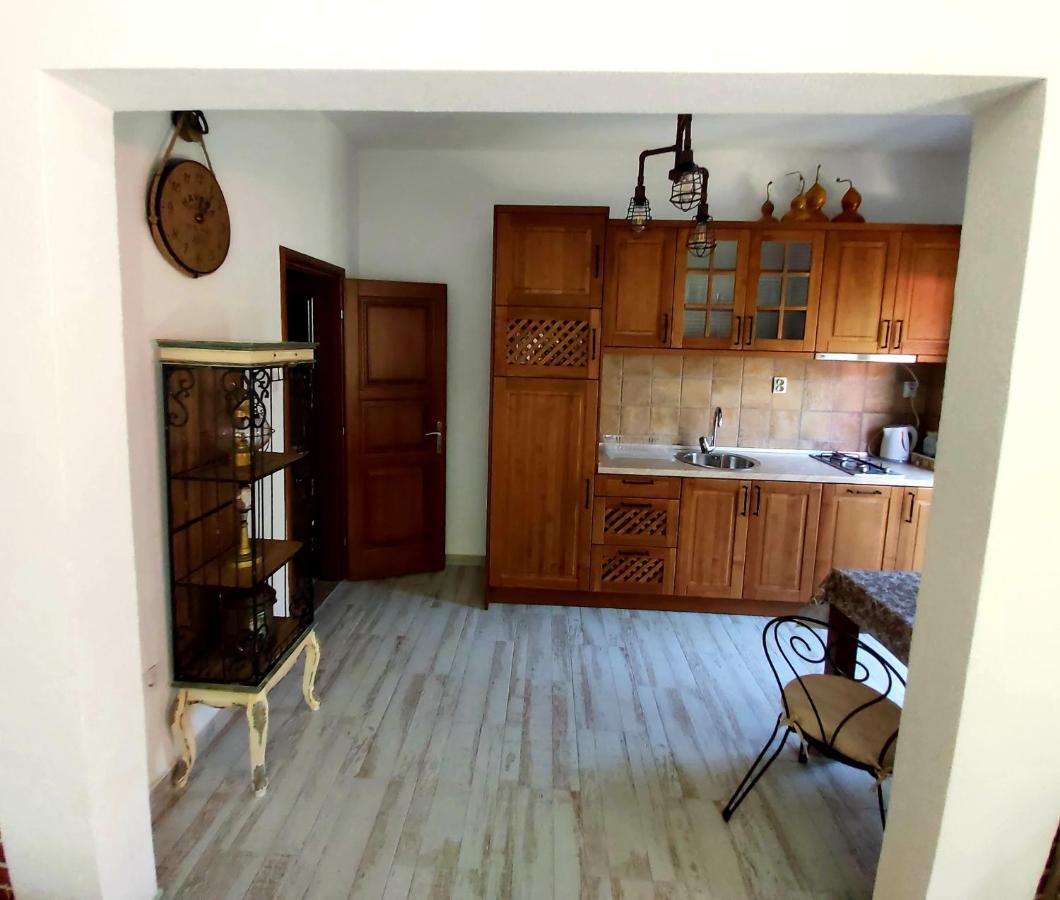 City House Apartments Tivat Dış mekan fotoğraf