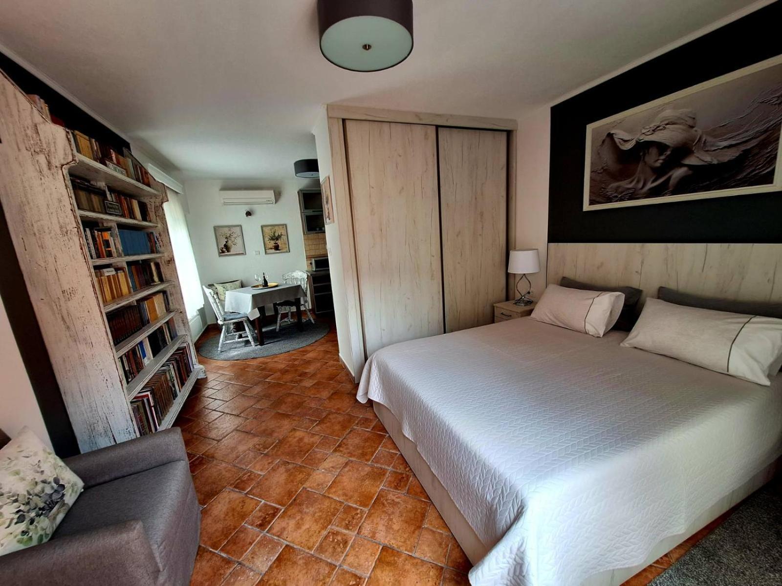 City House Apartments Tivat Dış mekan fotoğraf